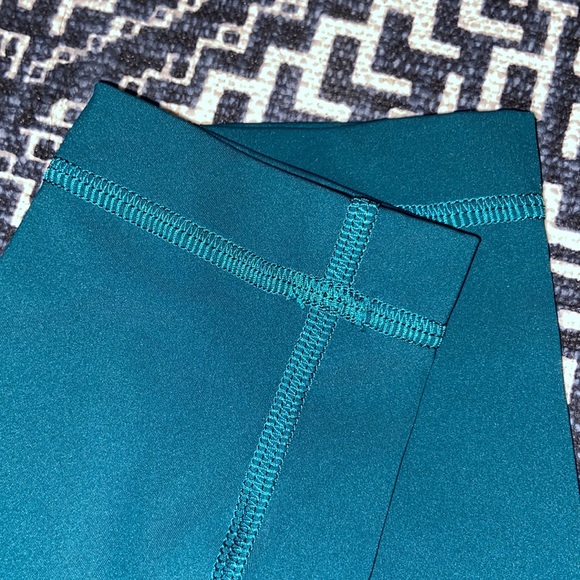 Lululemon Sz6 Nulu wunderunder turquoise blue - Picture 7 of 7
